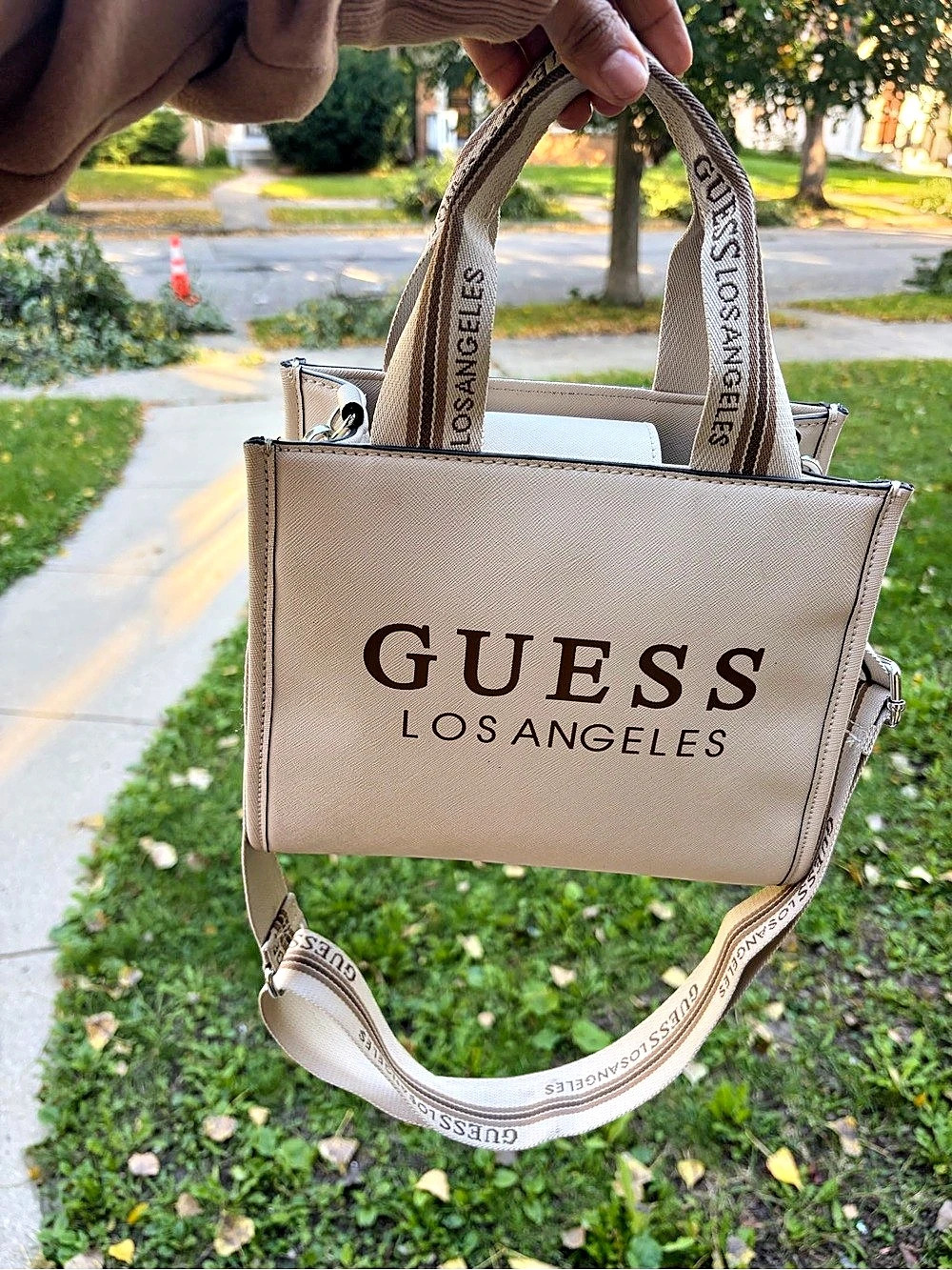 GUESS Logo Tote Bag in Beige